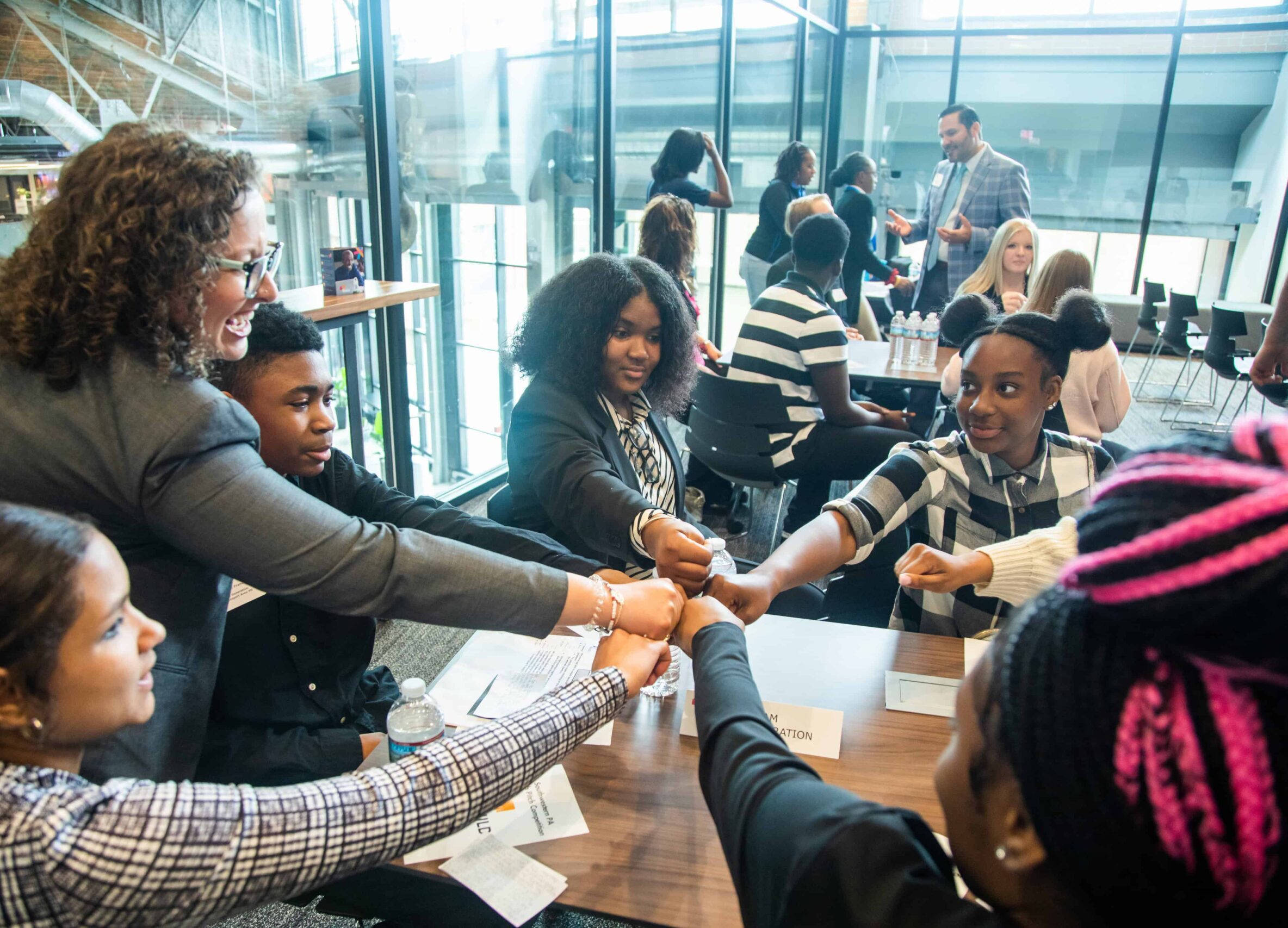 Donate to BUILD.org to support youth entrepreneurship